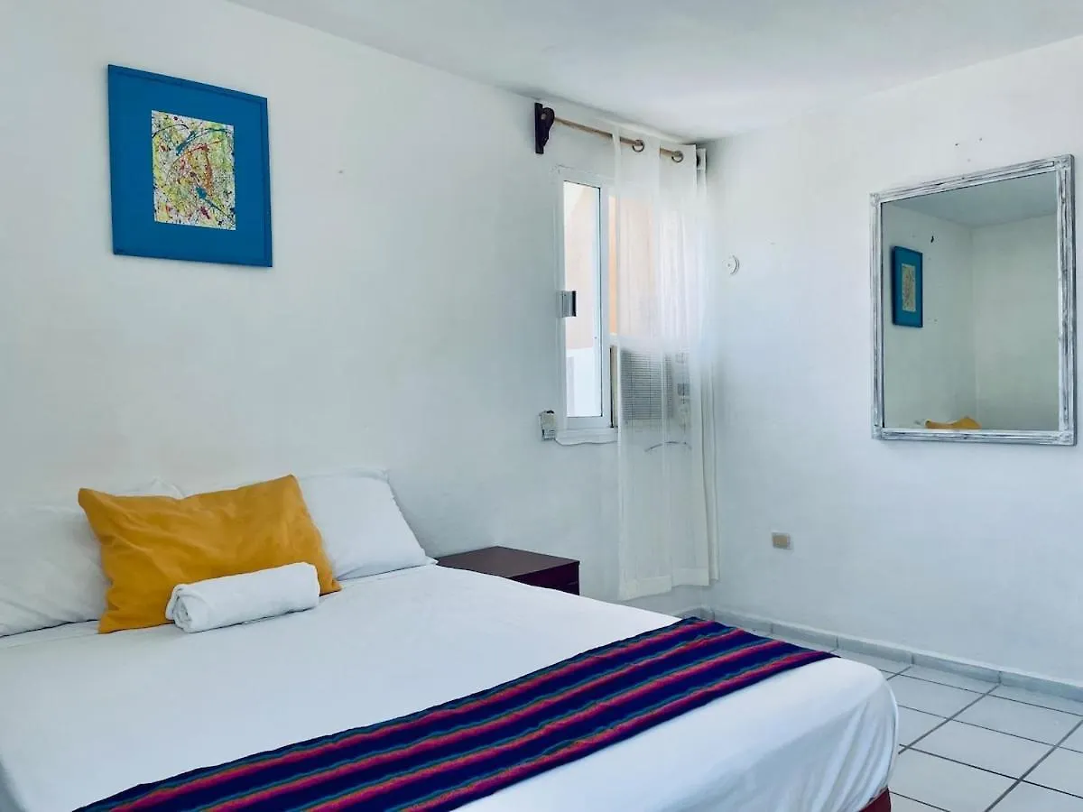 Punta Me Apartments & Rooms Near Punta Sam Ferry Beach Cancun 0*,